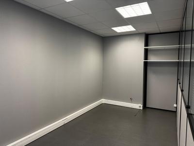Bureau - 58 m² - 1 pièce