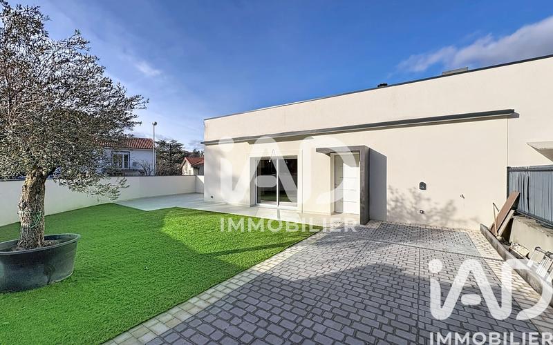 Maison - 92 m² - 4 pièces