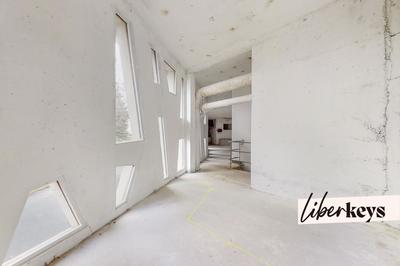 Maison - 232 m² - 1 pièce