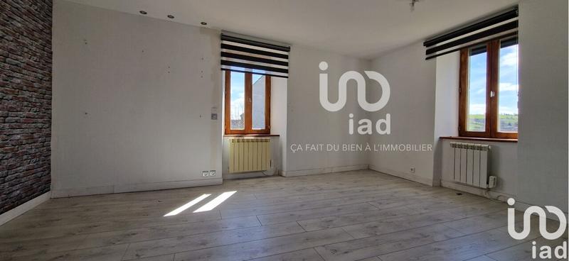 Maison - 233 m² - 8 pièces