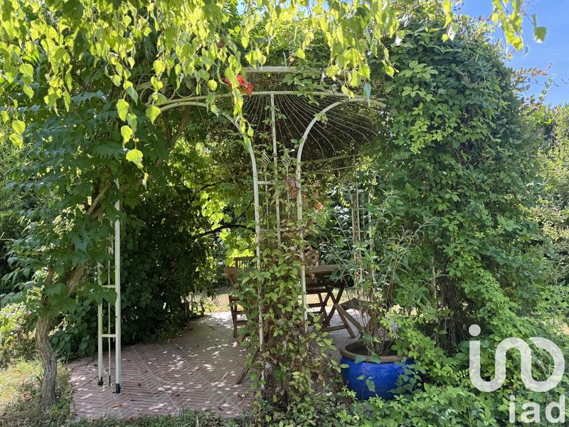 Maison - 288 m² - 11 pièces