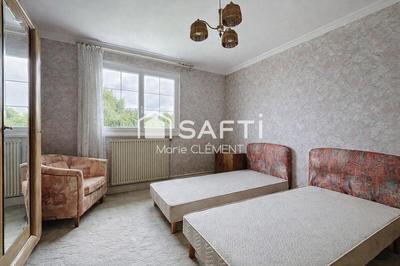 Maison - 141 m² - 5 pièces