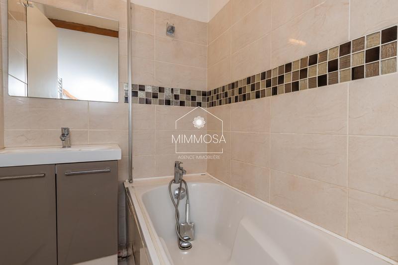 Appartement - 50 m² - 2 pièces