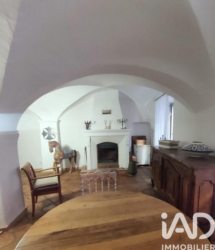 Maison de village - 240 m² - 7 pièces