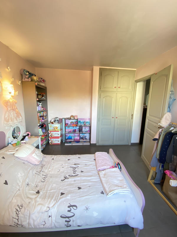 Appartement - 90 m² - 3 pièces