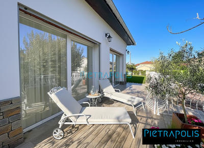 Villa - 390 m² - 14 pièces