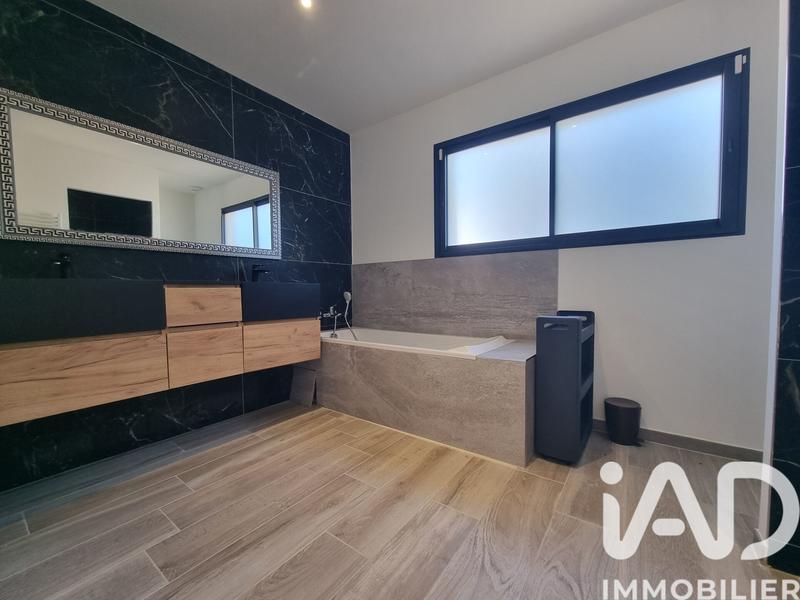 Maison - 175 m² - 4 pièces