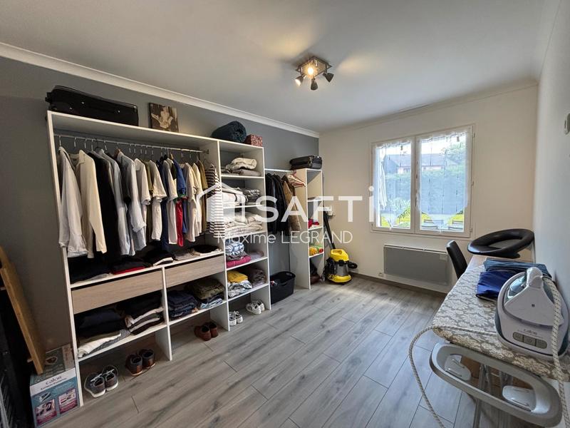 Maison - 95 m² - 5 pièces