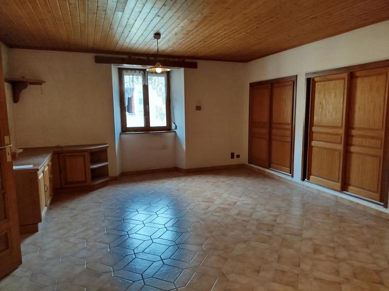 Maison de village - 103 m² - 7 pièces