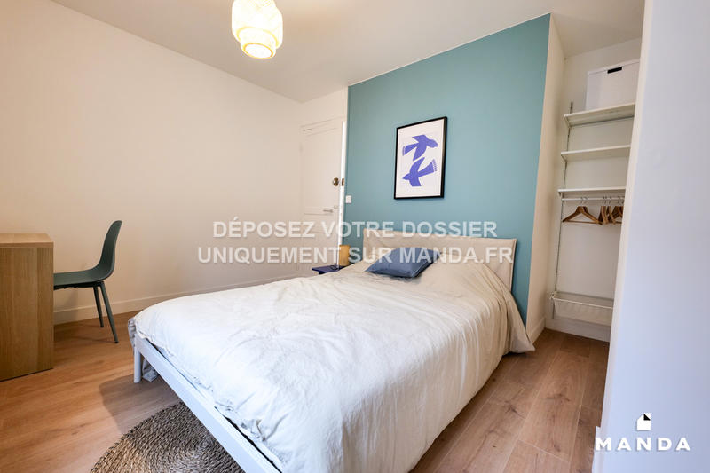 Chambre - 11 m² - 5 pièces