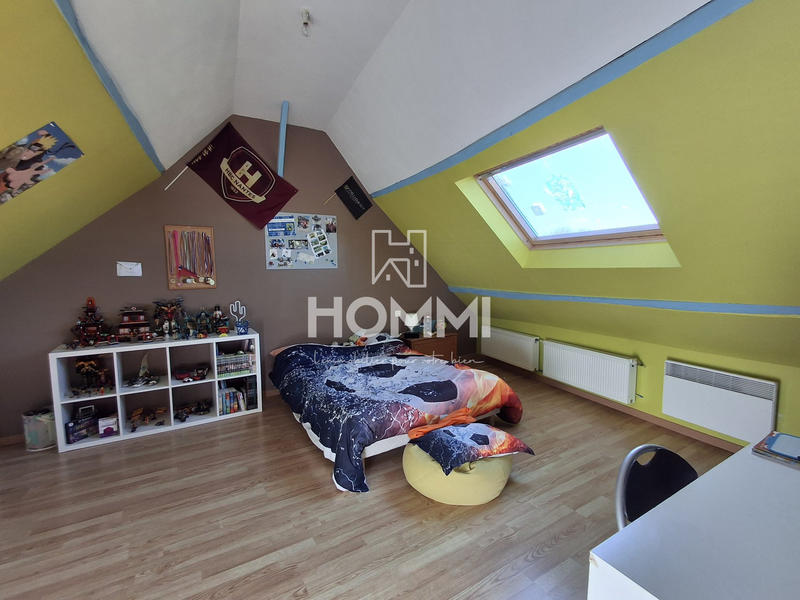 Maison - 253 m² - 8 pièces