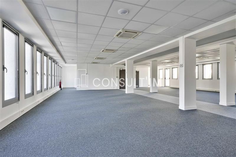 Bureau - 243 m²