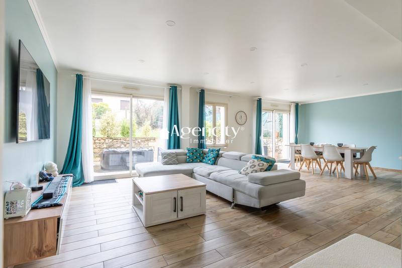 Maison - 125 m² - 6 pièces