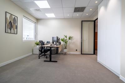 Bureau - 67 m² - 3 pièces