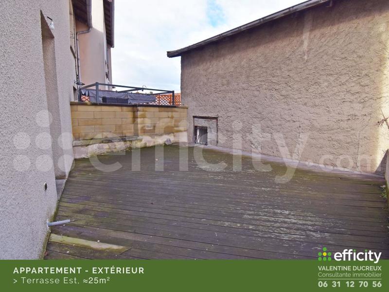 Appartement - 94 m² - 5 pièces