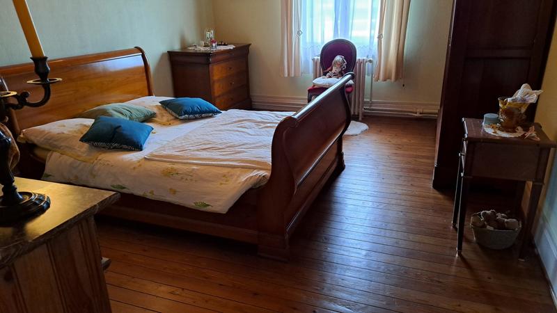 Maison - 202 m² - 6 pièces