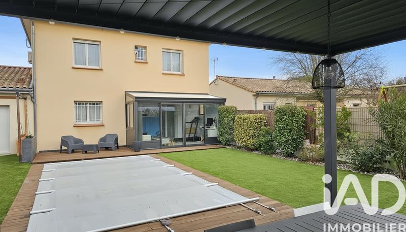 Maison - 121 m² - 6 pièces