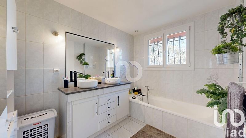 Maison - 182 m² - 6 pièces