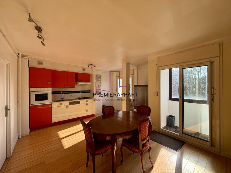 Appartement - 60 m² - 3 pièces