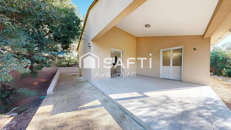 Maison - 180 m² - 7 pièces