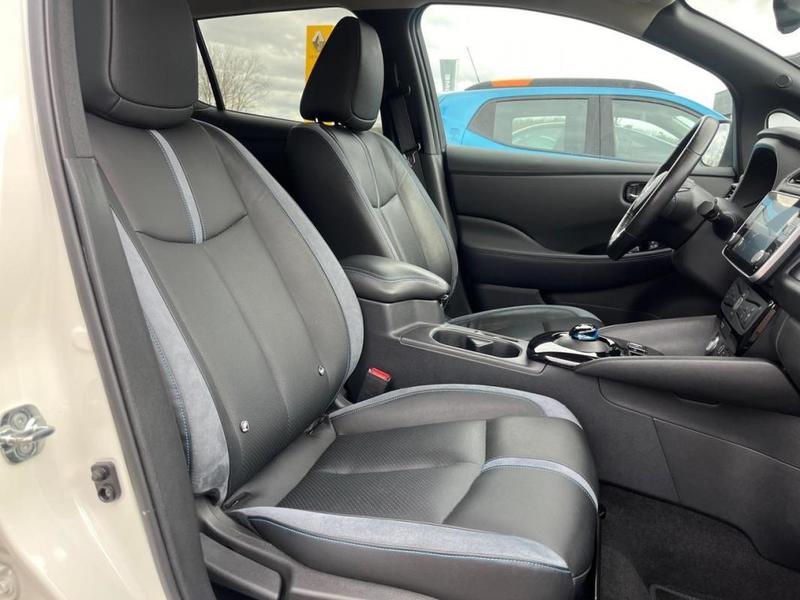 Nissan Leaf Electrique 40kWh Tekna