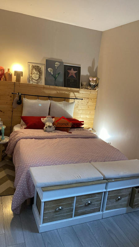 Appartement - 90 m² - 5 pièces