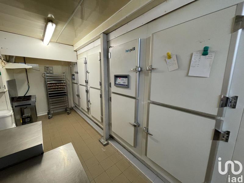 Local commercial - 220 m²