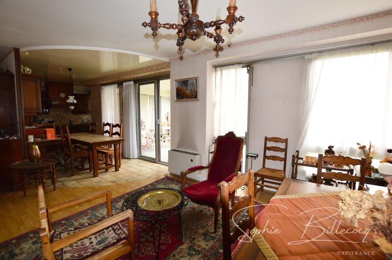 Appartement - 96 m² - 5 pièces