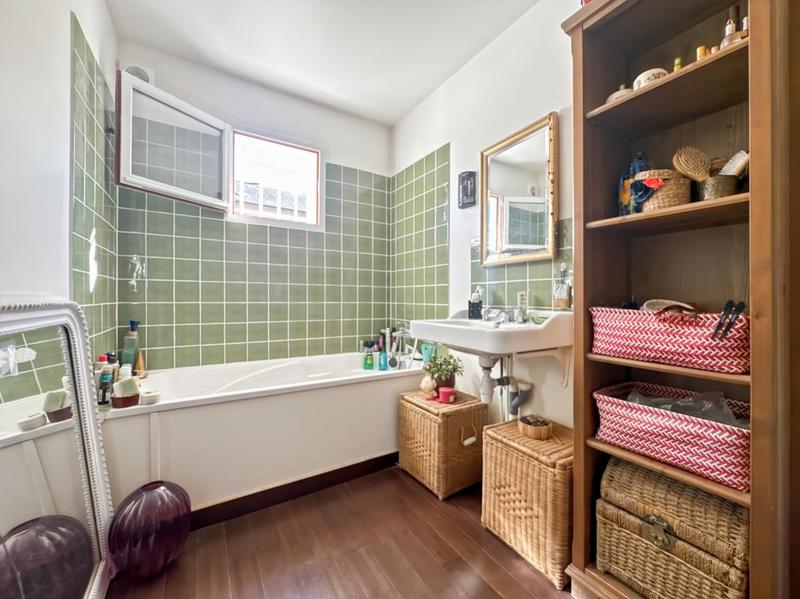 Maison - 105 m² - 5 pièces