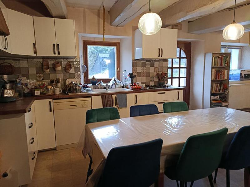 Maison - 140 m² - 6 pièces