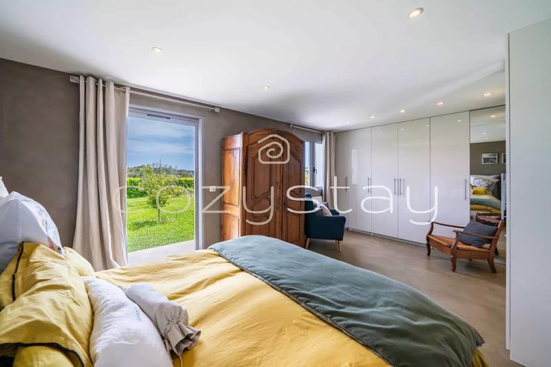 Villa - 170 m² - 5 pièces