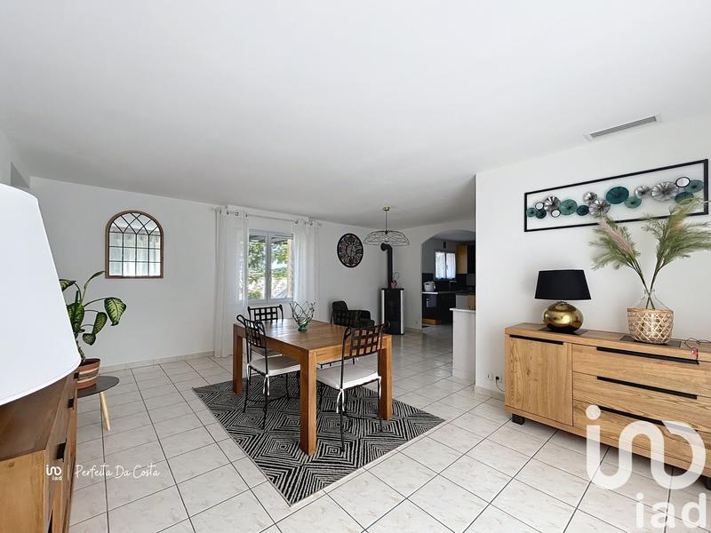 Maison - 179 m² - 5 pièces