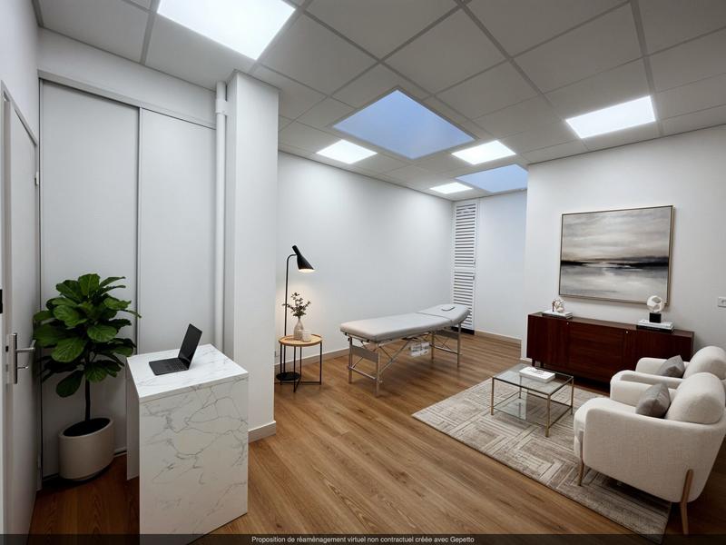 Local commercial - 90 m² - 4 pièces