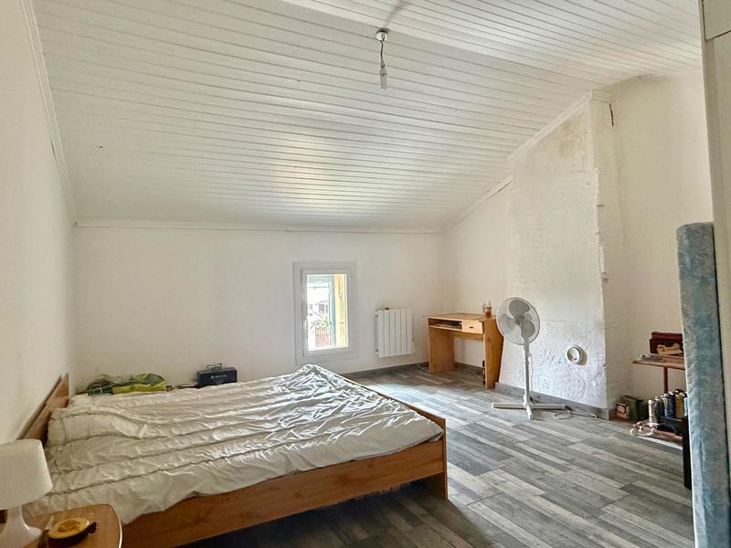 Maison - 315 m² - 9 pièces