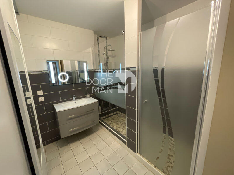 Maison de campagne - 210 m² - 6 pièces