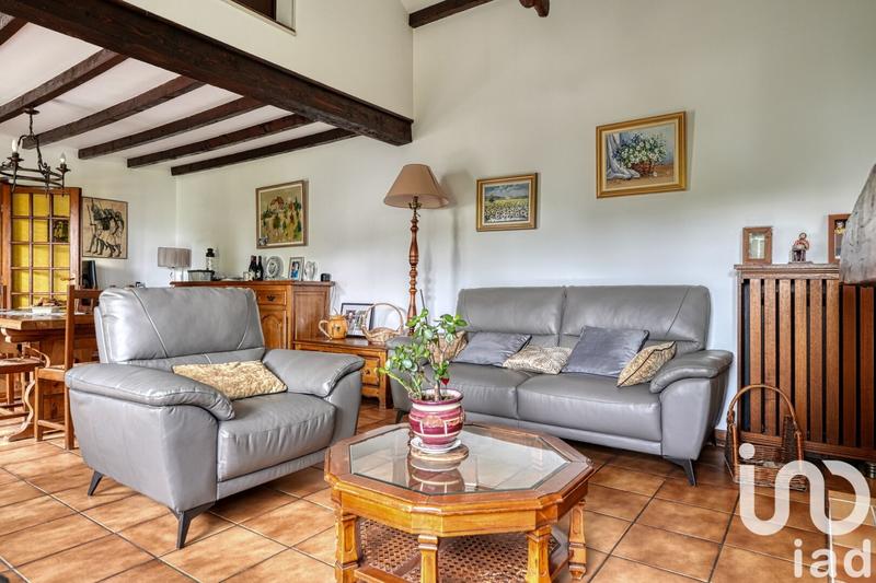 Maison - 93 m² - 5 pièces