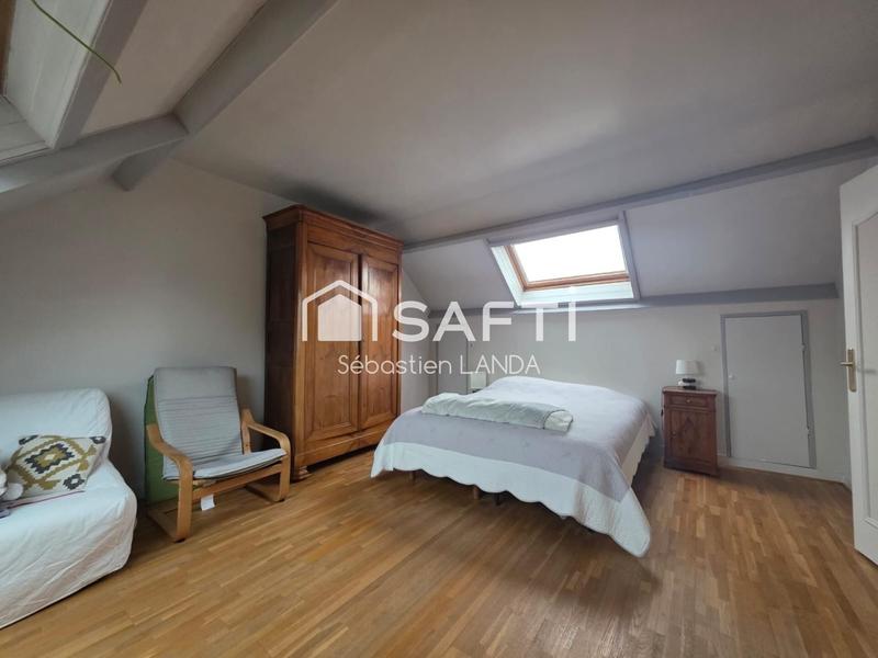 Maison - 140 m² - 6 pièces