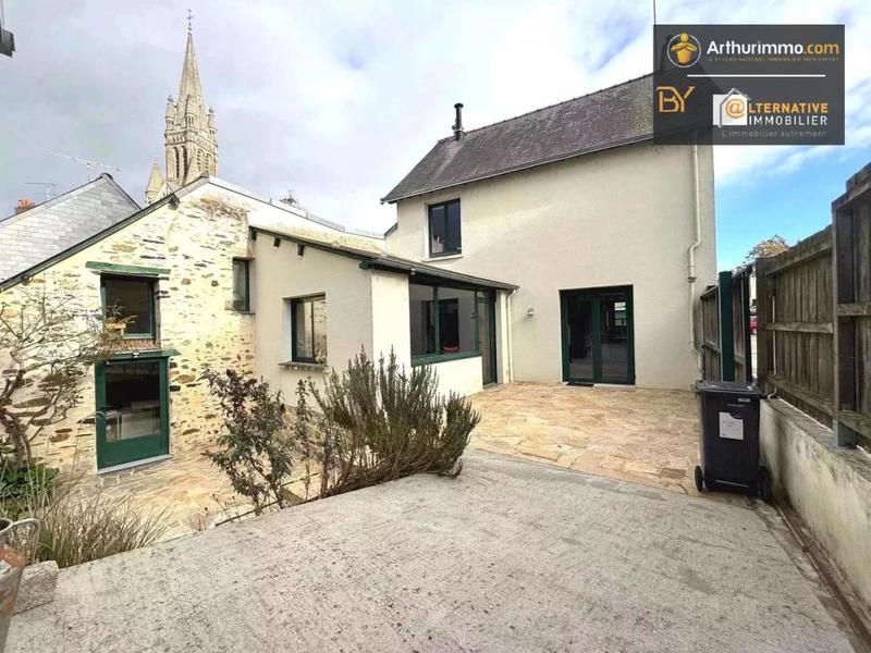 Maison - 144 m² - 7 pièces