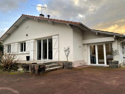 Maison - 120 m² - 4 pièces