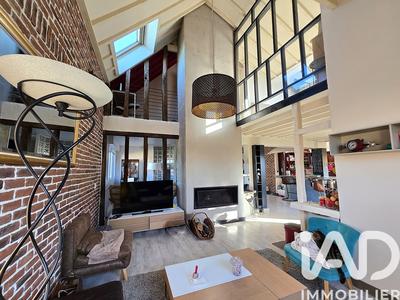 Maison - 208 m² - 8 pièces