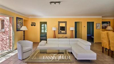 Maison - 145 m² - 5 pièces