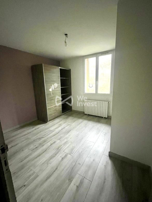 Appartement - 85 m² - 5 pièces