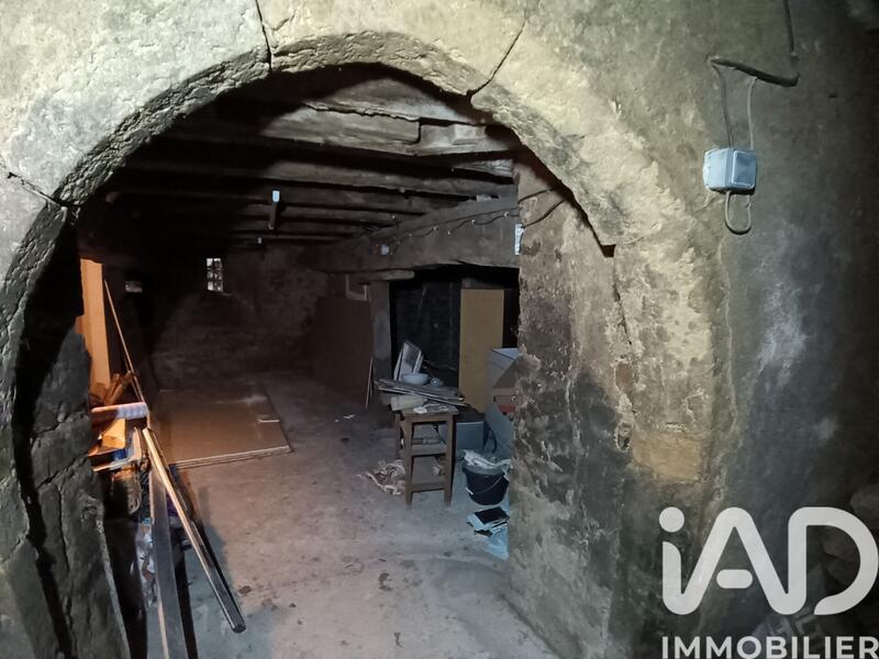 Maison - 100 m² - 10 pièces