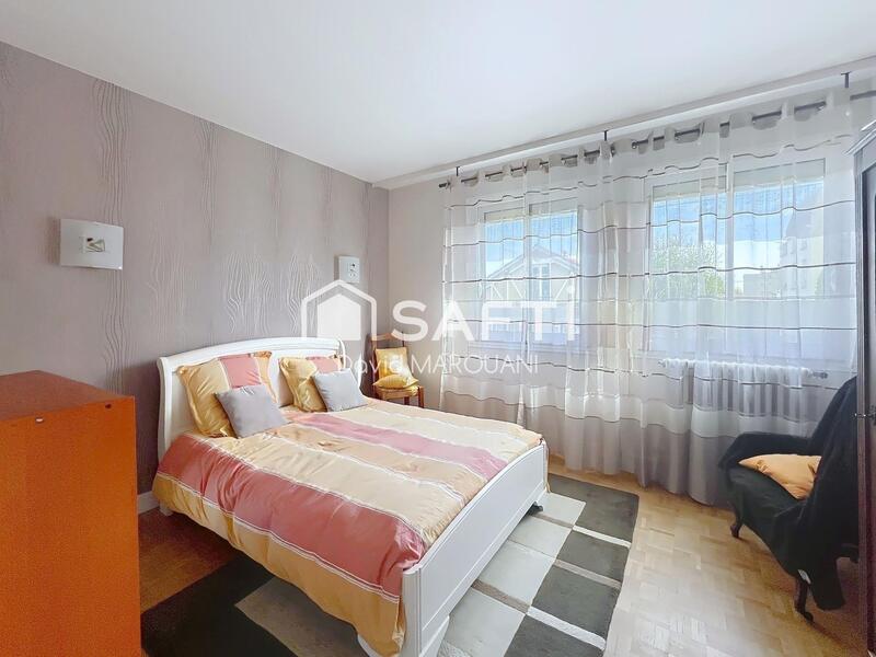 Maison - 166 m² - 6 pièces