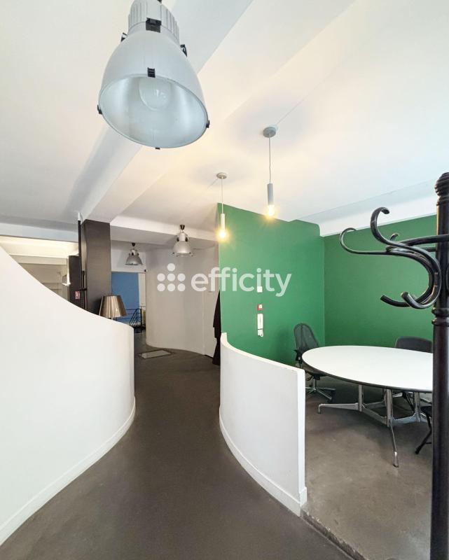 Bureau - 309 m² - 5 pièces