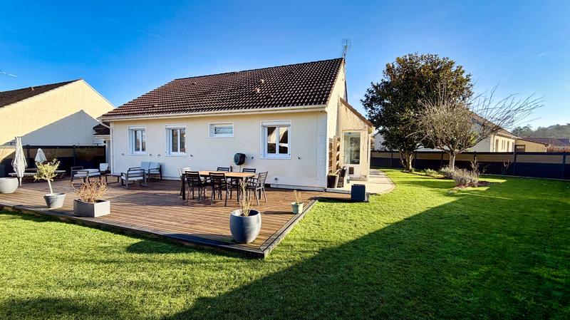 Maison - 115 m² - 5 pièces