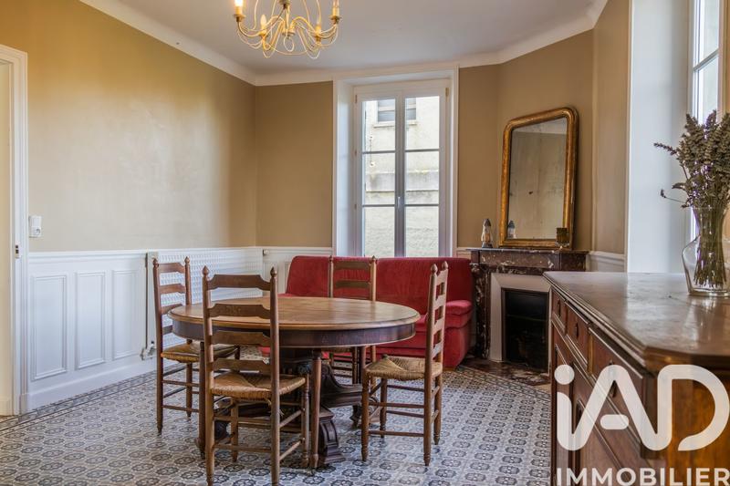 Maison de campagne - 247 m² - 8 pièces