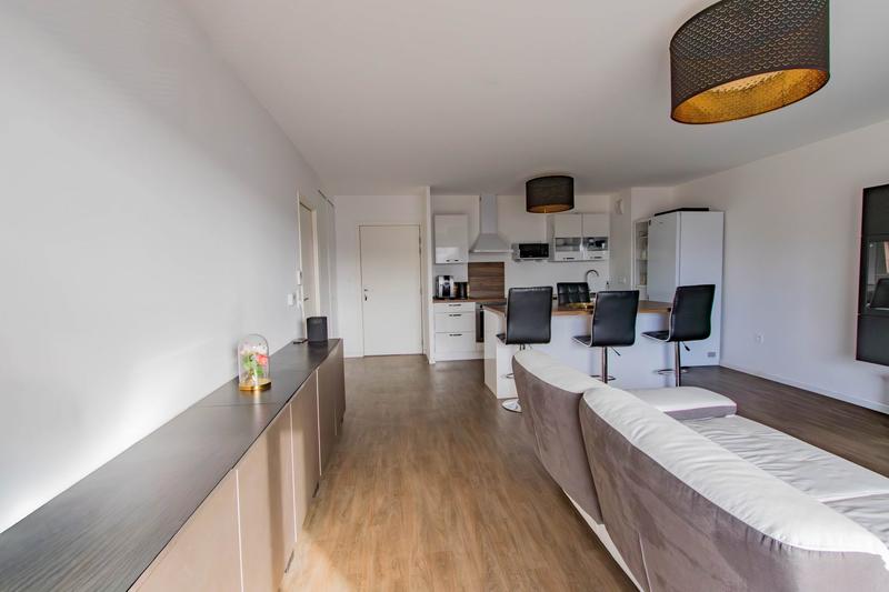 Appartement - 75 m² - 3 pièces