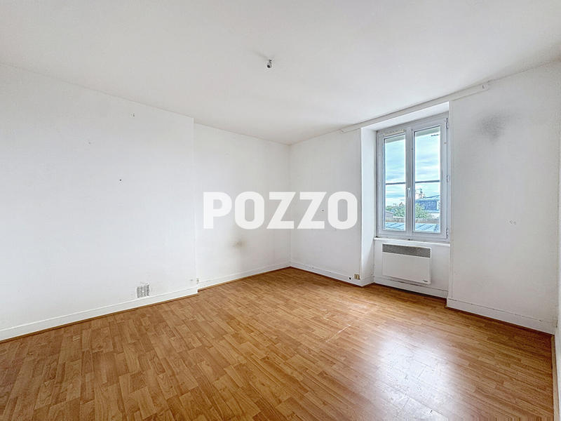 Maison - 100 m² - 6 pièces