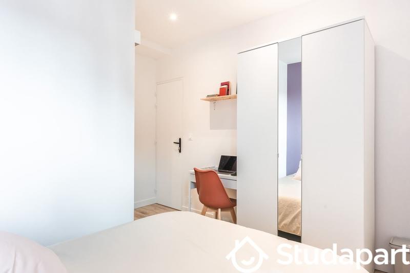 Chambre - 14 m² - 1 pièce